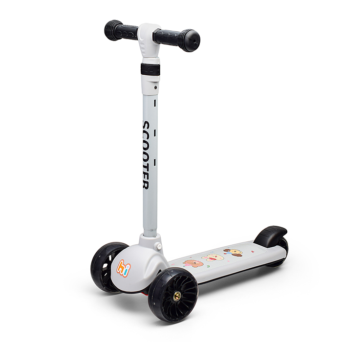 Фото к товару Самокат U001189Y 3-х кол., PU, цвет белый Самокат U001189Y 3-х кол., PU, цвет белый