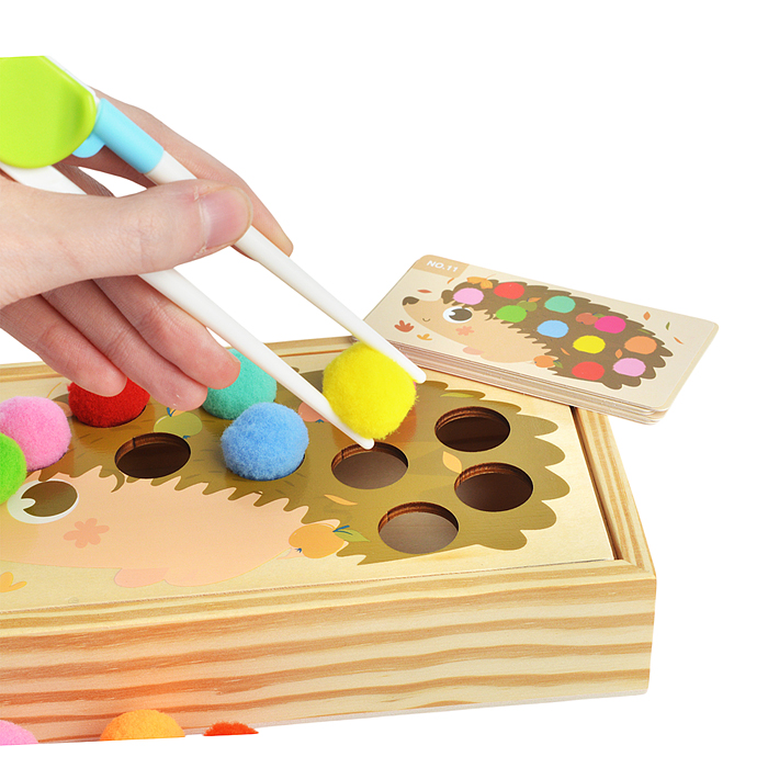 Фото к товару Игра развивающая D1906 "Ежик Тук-тук" Игра развивающая D1906 "Ежик Тук-тук"