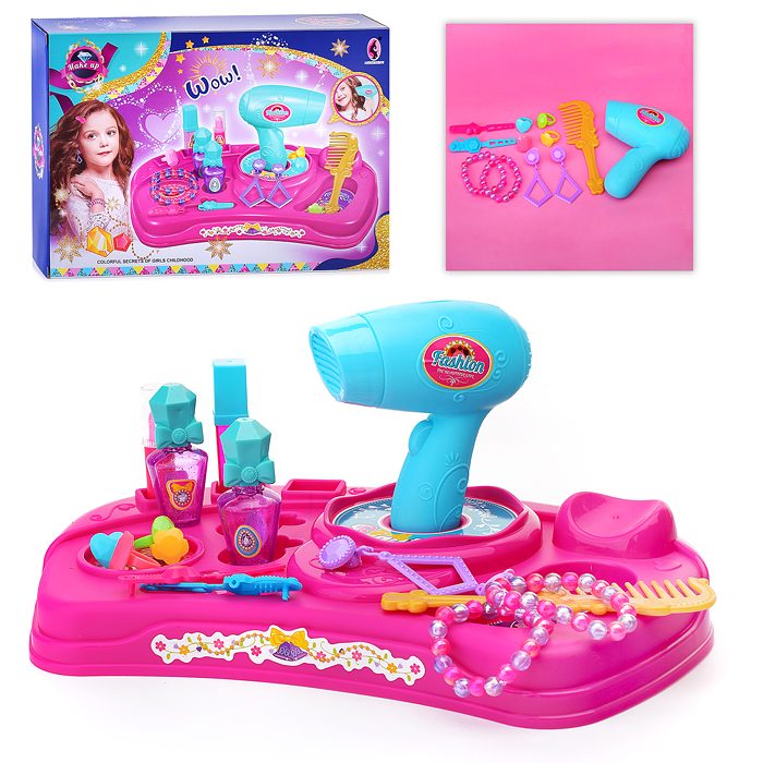 Игровой набор стилист KL3099 "Студия красоты" в коробке Игровой набор стилист KL3099 "Студия красоты" в коробке