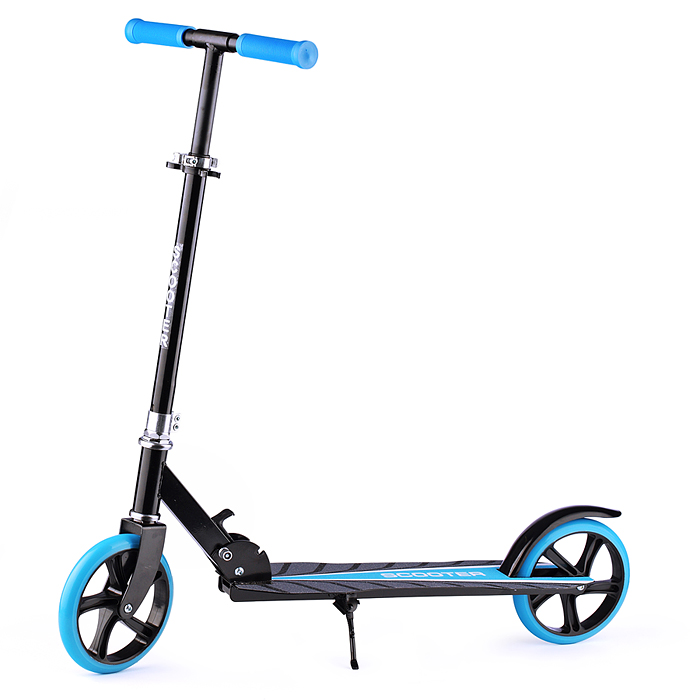 Фото к товару Самокат U037838Y 2-х кол., голубой, PU/ 200 мм, ABEC 7, в коробке Самокат U037838Y 2-х кол., голубой, PU/ 200 мм, ABEC 7, в коробке