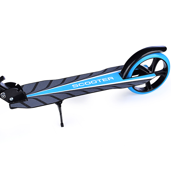 Фото к товару Самокат U037838Y 2-х кол., голубой, PU/ 200 мм, ABEC 7, в коробке Самокат U037838Y 2-х кол., голубой, PU/ 200 мм, ABEC 7, в коробке