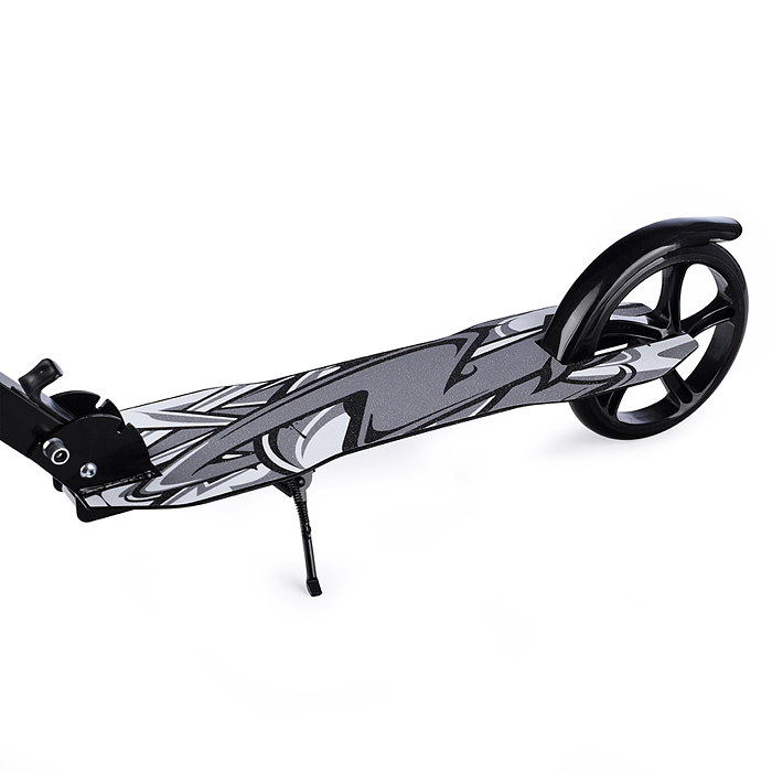 Фото к товару Самокат U037840Y 2-х кол., черный, PU/ 200 мм, ABEC 7, в коробке Самокат U037840Y 2-х кол., черный, PU/ 200 мм, ABEC 7, в коробке