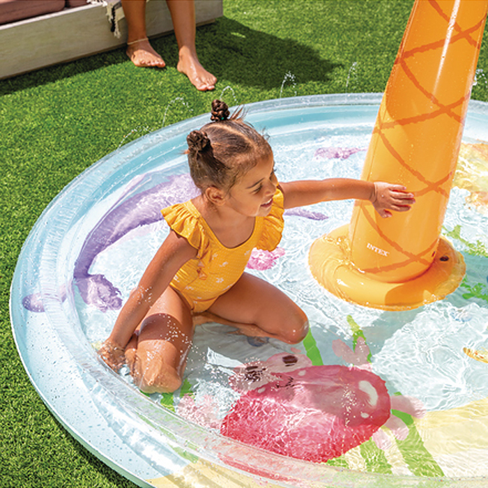 Бассейн детский надувной с фонтанчиками Intex "Пальма" (173х104 см, 166 л)