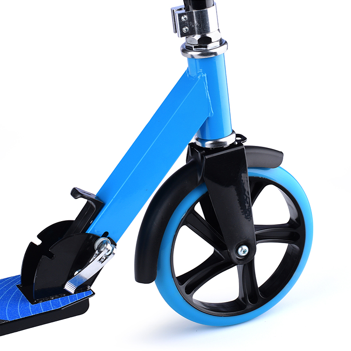 Фото к товару Самокат U037839Y 2-х кол., голубой, PU, ABEC 7, в коробке Самокат U037839Y 2-х кол., голубой, PU, ABEC 7, в коробке