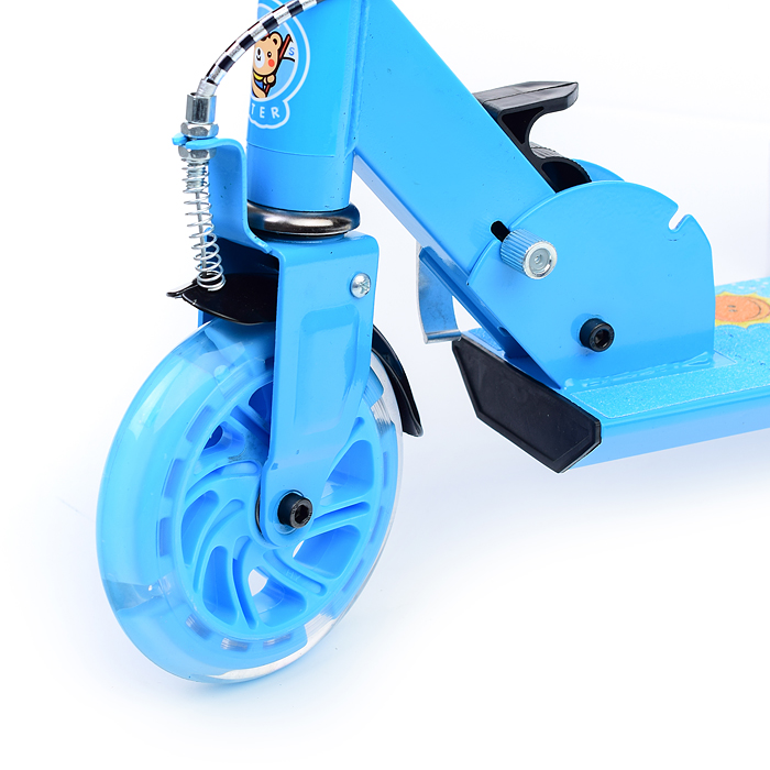 Фото к товару Самокат U038453Y 2-х кол., голубой, PU/ 125 мм,ABEC 7, в коробке Самокат U038453Y 2-х кол., голубой, PU/ 125 мм,ABEC 7, в коробке