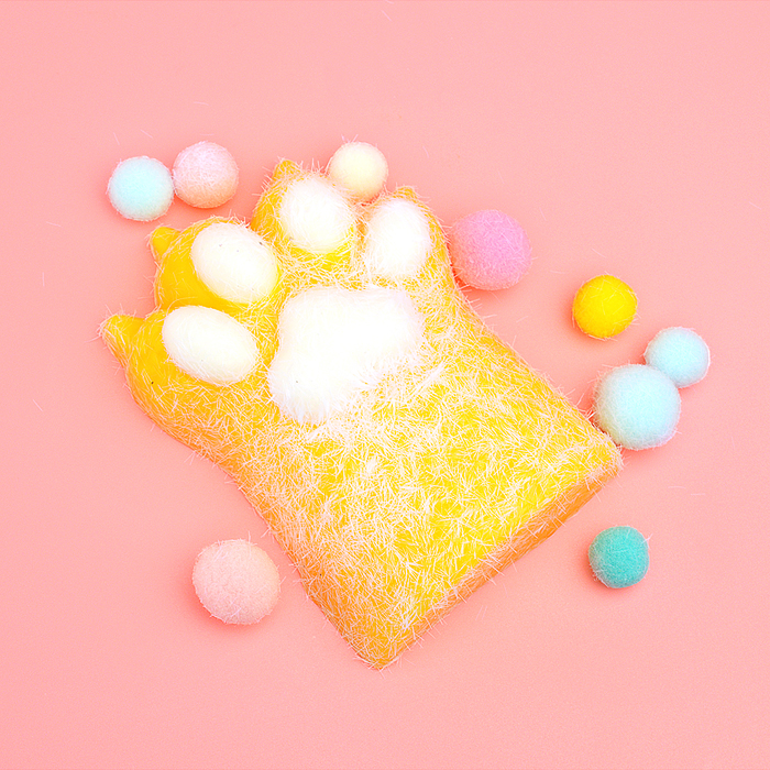 Фото к товару Игрушка -антистресс 00-6680 "Лапка с шариками" Игрушка -антистресс 00-6680 "Лапка с шариками"