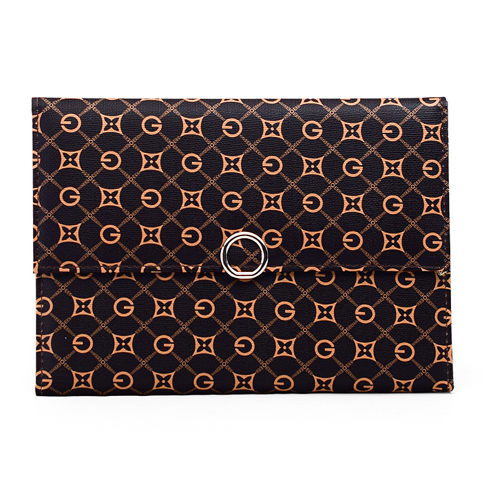 Фото к товару Ежедневник недатированный "Chic" A5, 272 стр, кремовая бумага 70 г/м² Ежедневник недатированный "Chic" A5, 272 стр, кремовая бумага 70 г/м²