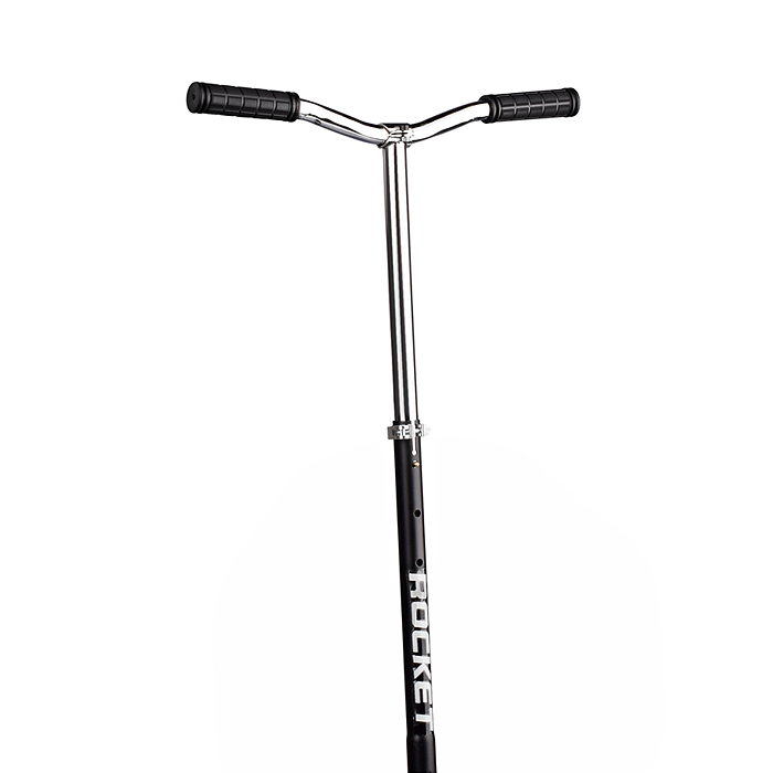 Фото к товару Самокат-снегокат R0181.BK с изогнутой ручкой (черный) Самокат-снегокат R0181.BK с изогнутой ручкой (черный)