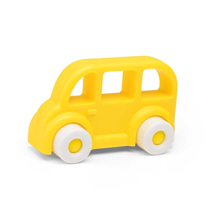 Машинка с погремушкой в сетке