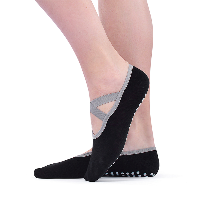 Фото к товару Спортивные следки 00-4985 для занятий йогой Спортивные следки 00-4985 для занятий йогой