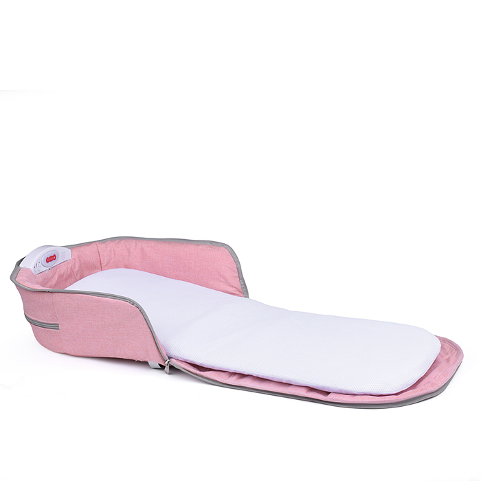 Фото к товару Коврик развивающий 66544 2 в1 "Веселый малыш" в коробке Коврик развивающий 66544 2 в1 "Веселый малыш" в коробке