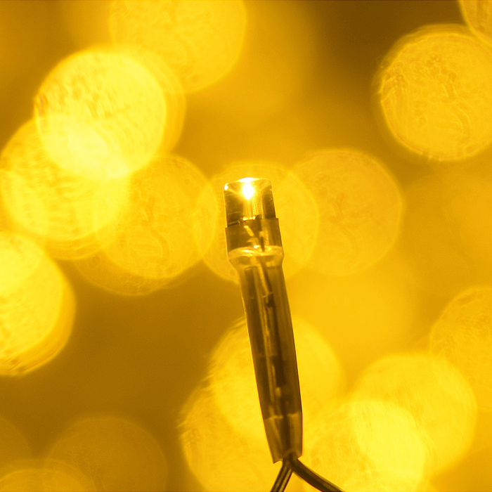 Фото к товару Электрогирлянда светодиодная Занавес, 3м*1м, 120 ламп, цвет: теплый Электрогирлянда светодиодная Занавес, 3м*1м, 120 ламп, цвет: теплый