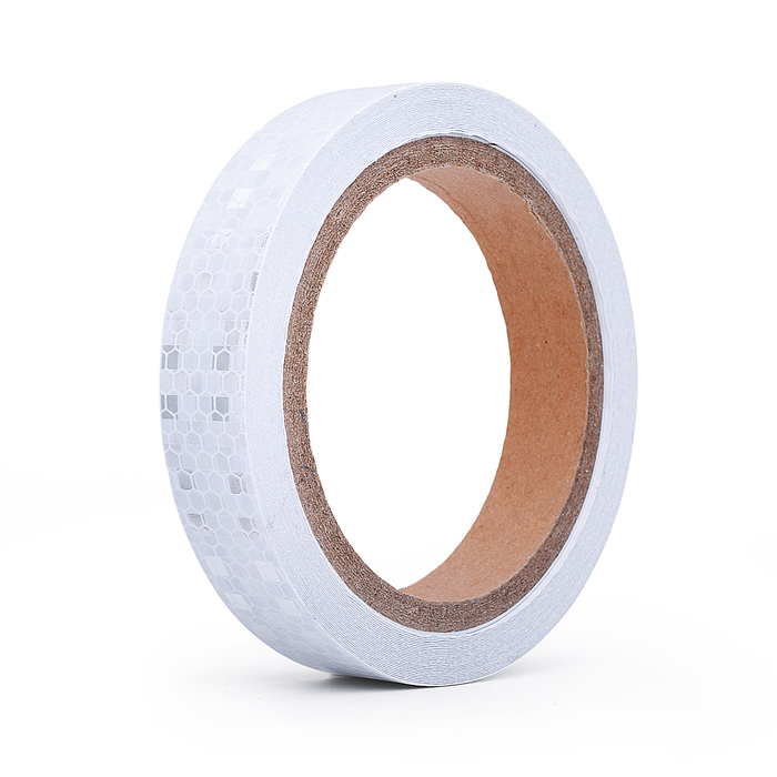 Светоотражающая лента самоклеющаяся 2см*8м