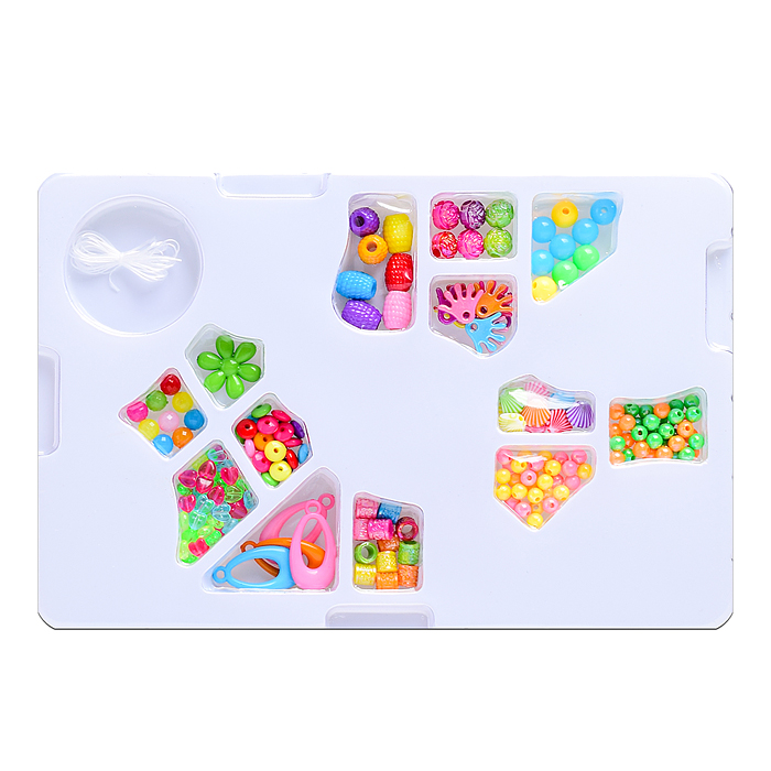 Фото к товару Набор создание украшений UT0132-2 "Модные бусики-1" в коробке Набор создание украшений UT0132-2 "Модные бусики-1" в коробке