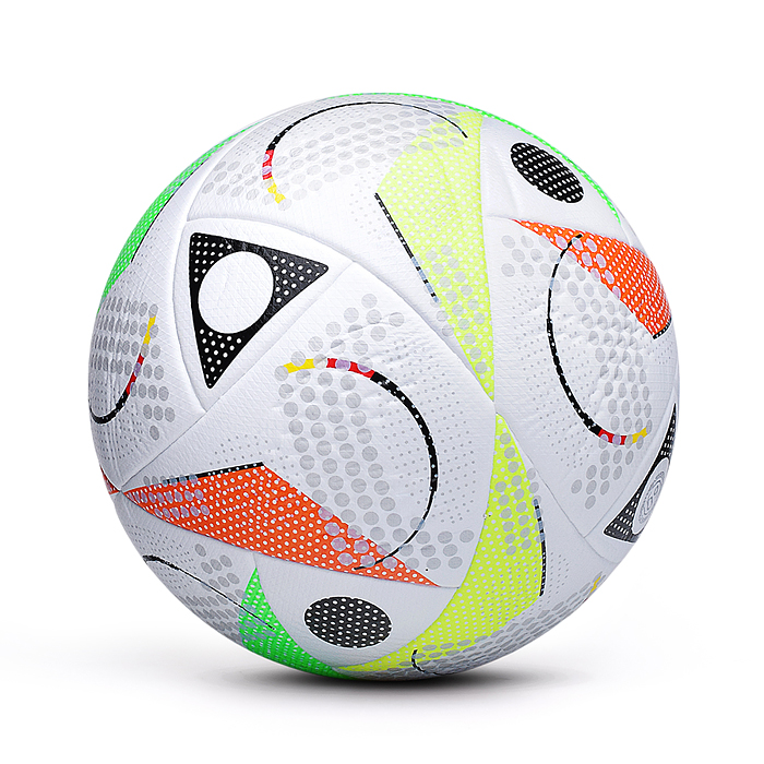 Фото к товару Мяч футбольный 00-5493 размер 5, 400-420 гр. Мяч футбольный 00-5493 размер 5, 400-420 гр.