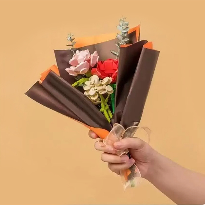 Фото к товару Конструктор JK2688 "Букет цветов" 275 дет., в коробке Конструктор JK2688 "Букет цветов" 275 дет., в коробке