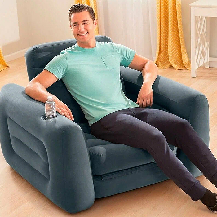 Фото к товару Надувное кресло-трансформер Pull-Out Chair, INTEX 66551 Надувное кресло-трансформер Pull-Out Chair, INTEX 66551