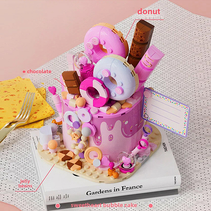 Фото к товару Конструктор JK5635 "Торт" 256 дет., в коробке Конструктор JK5635 "Торт" 256 дет., в коробке