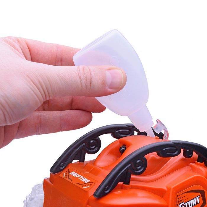 Фото к товару Машина 991P "Трюковая" с распылителем, р/у 27 MHz, в коробке Машина 991P "Трюковая" с распылителем, р/у 27 MHz, в коробке