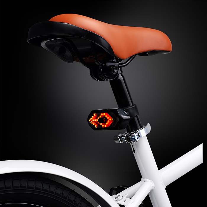 Фото к товару Фонарь аккумуляторный 00-6095 габаритный велосипедный, 900 мАч Фонарь аккумуляторный 00-6095 габаритный велосипедный, 900 мАч