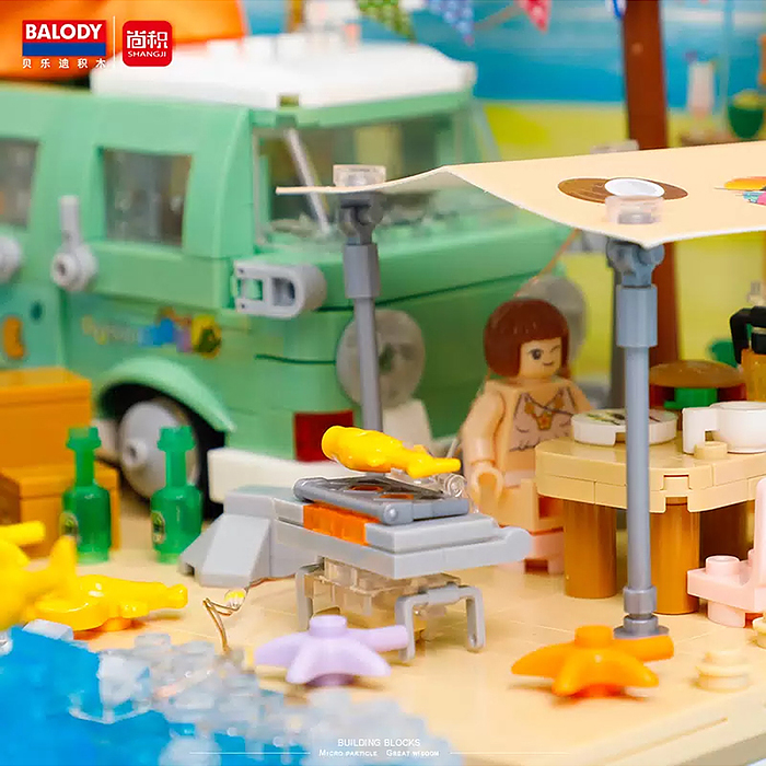 Фото к товару Конструктор 21170 "Отдых на пляже" в коробке Конструктор 21170 "Отдых на пляже" в коробке