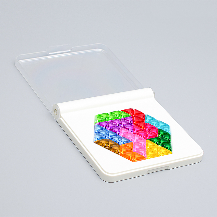 Игра развивающая 929-37 "Геометрическая фигура" в коробке