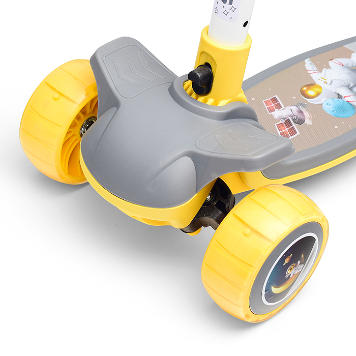 Фото к товару Самокат U001195Y 3-х кол., желтый, PU, в коробке Самокат U001195Y 3-х кол., желтый, PU, в коробке