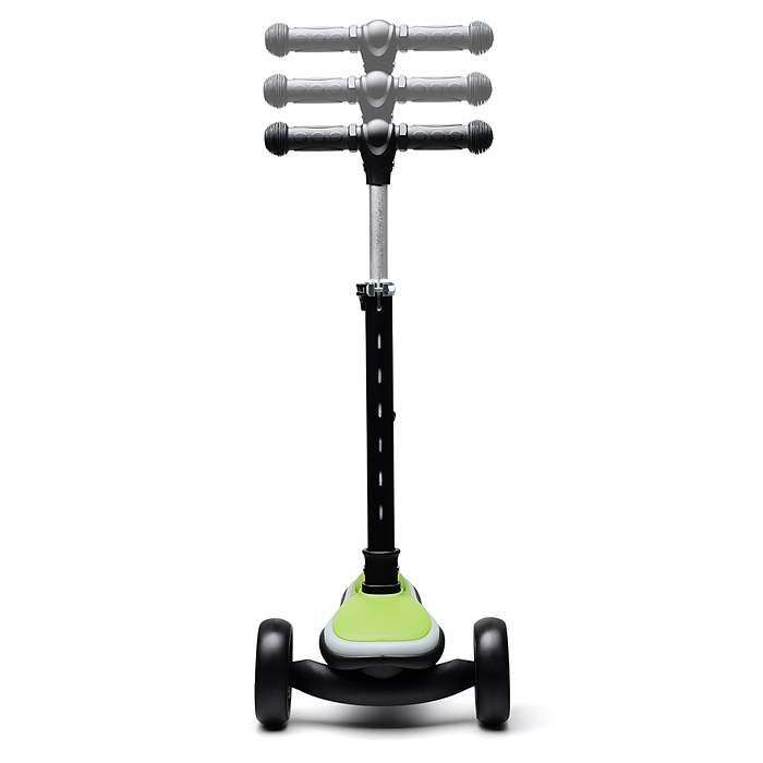 Фото к товару Самокат трёхколёсный R0200 ROCKET светящиеся колеса PU, дека, рулевая стойка, цвет черно-зеленый Самокат трёхколёсный R0200 ROCKET светящиеся колеса PU, дека, рулевая стойка, цвет черно-зеленый