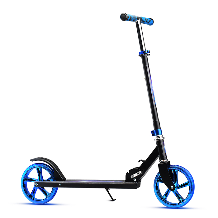 Фото к товару Самокат U012004Y 2-х кол., синий, d 200 мм., PU, в коробке Самокат U012004Y 2-х кол., синий, d 200 мм., PU, в коробке