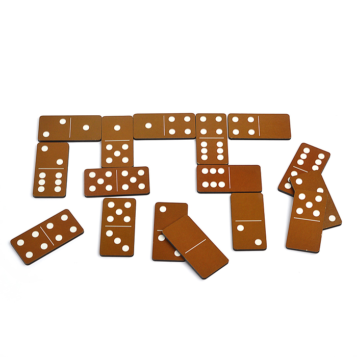 Фото к товару Домино деревянное "Far far land wood" 28 фишек Домино деревянное "Far far land wood" 28 фишек