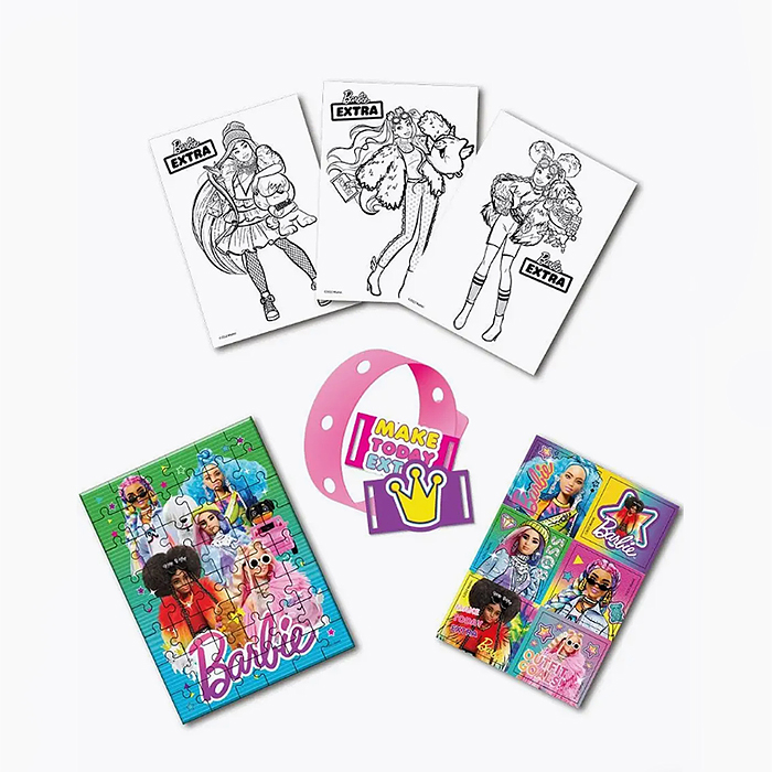 Фото к товару Набор во флоупаке сердце Barbie Набор во флоупаке сердце Barbie