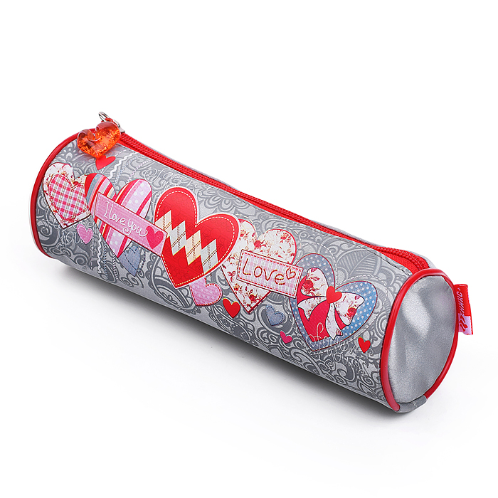 Пенал школьный "Сердечки-пэчворк" (без наполнения, 20,5х6,5х6,5см, атлас, застеж.-молни