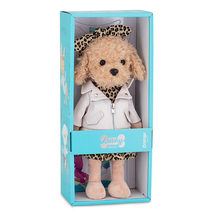 Lucky Fendi: Образ с обложки 37, коробка 44 см 