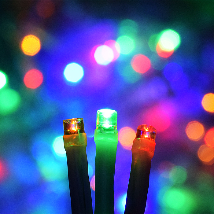 Фото к товару Электрогирлянда светодиодная Занавес, 3м*1м, 120 ламп, цвет: цветной Электрогирлянда светодиодная Занавес, 3м*1м, 120 ламп, цвет: цветной