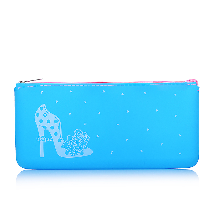 Пенал 210х95х20мм на молнии мягкий силикон "Vogue" в пластик. боксе с европодвесом