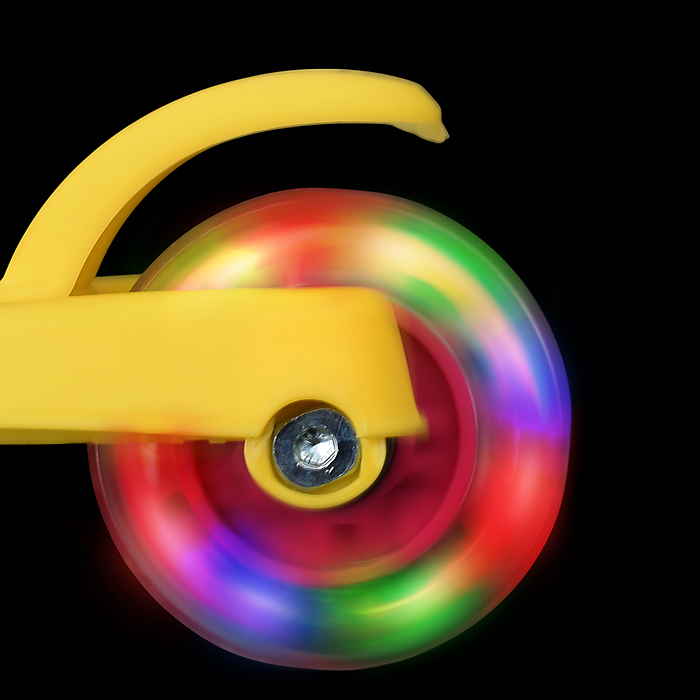 Фото к товару Самокат трёхколёсный ROCKET колёса PU, цвет жёлто-розовый Самокат трёхколёсный ROCKET колёса PU, цвет жёлто-розовый