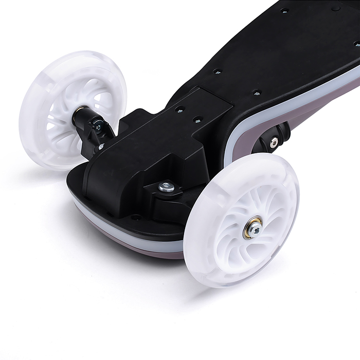 Фото к товару Самокат трёхколёсный R0198 ROCKET колёса световые PU, цвет мокко Самокат трёхколёсный R0198 ROCKET колёса световые PU, цвет мокко