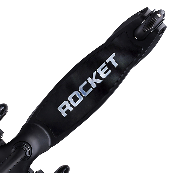 Фото к товару Самокат 3-х колесный ROCKET,колеса PU со светом, светящаяся стойка, ABEC 7, черный Самокат 3-х колесный ROCKET,колеса PU со светом, светящаяся стойка, ABEC 7, черный