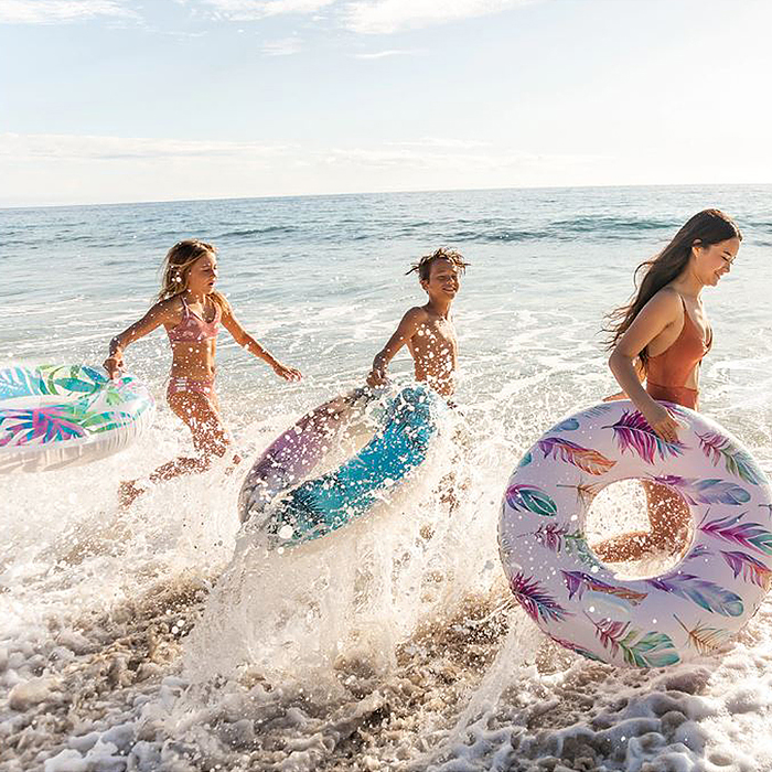 Фото к товару Круг для плавания «Узоры», с ручками, d=97 см, от 9 лет, цвета микс, 58263NP INTEX Круг для плавания «Узоры», с ручками, d=97 см, от 9 лет, цвета микс, 58263NP INTEX