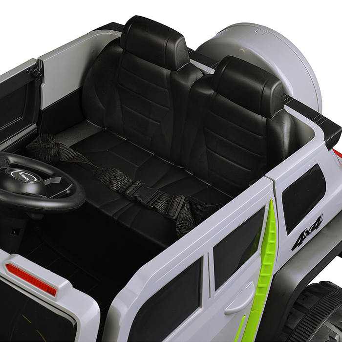 Фото к товару Электромобиль U023430Y "Бархан" 12V7A с полным приводом серый Электромобиль U023430Y "Бархан" 12V7A с полным приводом серый