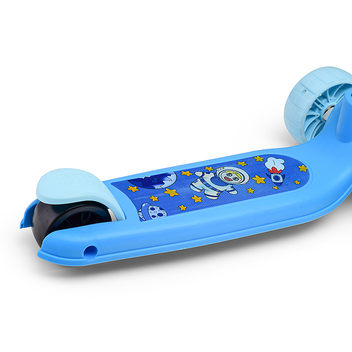 Фото к товару Самокат U001568Y 3-х. кол., колеса световые PU, голубой, в коробке Самокат U001568Y 3-х. кол., колеса световые PU, голубой, в коробке