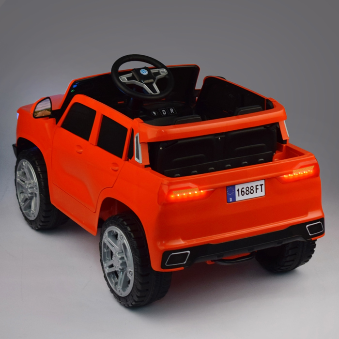 Электромобиль U023397Y "Городской гигант" на аккумуляторе, с р/у управлением, в коробке (красный)