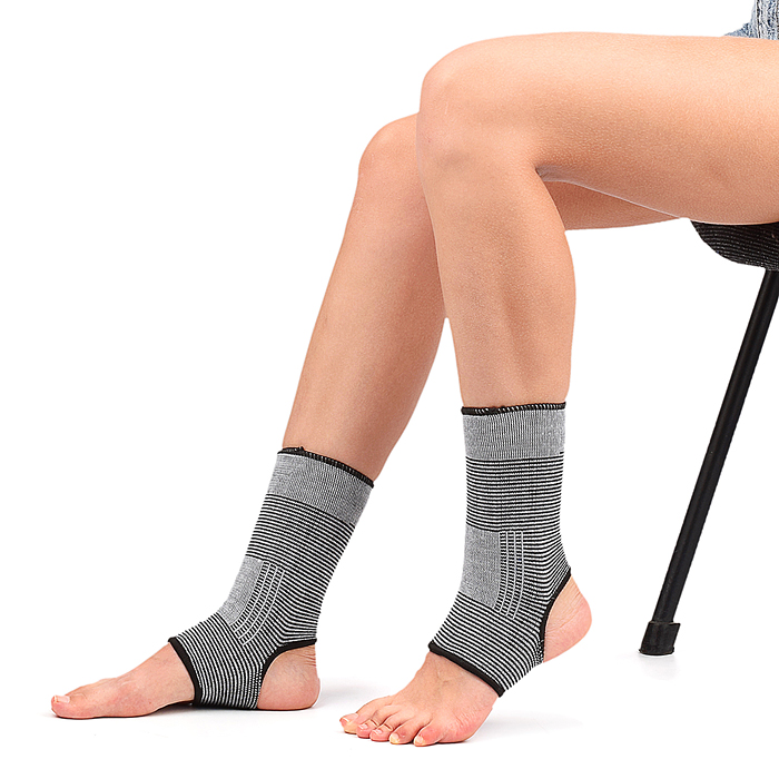 Бандаж 33-0007 спортивный на голеностоп - 2 шт