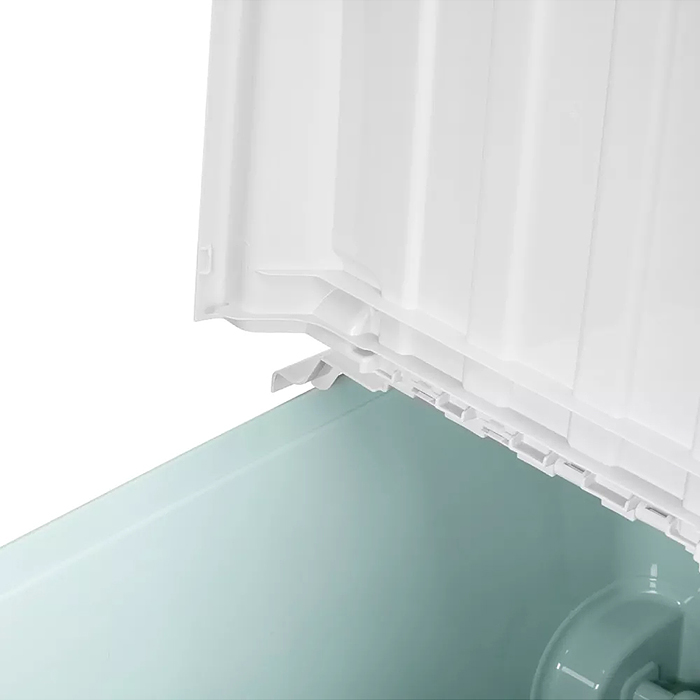 Фото к товару Ящик для игрушек на колесах 685х395х385мм, 66,5л (Светло-голубой) Ящик для игрушек на колесах 685х395х385мм, 66,5л (Светло-голубой)