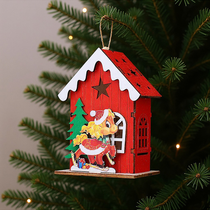 Новогоднее украшение S2392 "Домик со светом. Лошадка" в пакете