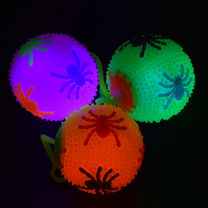 Фото к товару Мяч-ежик 00-1390 "Паучки" со светом, (7,5 см) в коробке Мяч-ежик 00-1390 "Паучки" со светом, (7,5 см) в коробке