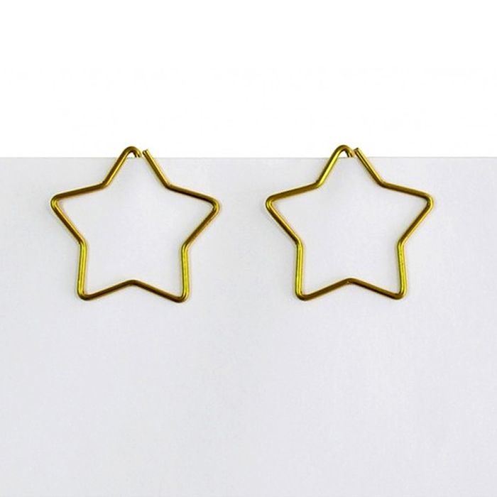 Фото к товару Скрепки фигурные звездочка L30 мм, 12 шт., пластиковая коробка, европодвес, золотые Скрепки фигурные звездочка L30 мм, 12 шт., пластиковая коробка, европодвес, золотые