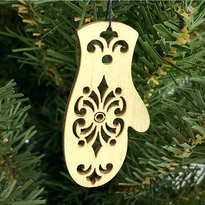 Фото к товару Набор для раскрашивания "Зимняя сказка" (ёлочные игрушки) 20 дет. Набор для раскрашивания "Зимняя сказка" (ёлочные игрушки) 20 дет.