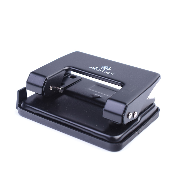 Фото к товару Дырокол "Attomex" (20 листов) металлический, с линейкой, в картонной коробке, черный Дырокол "Attomex" (20 листов) металлический, с линейкой, в картонной коробке, черный