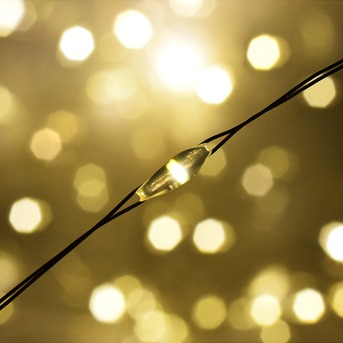 Фото к товару Электрогирлянда 20м, 200 ламп, теплый Электрогирлянда 20м, 200 ламп, теплый